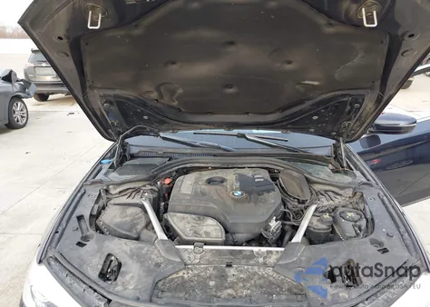 2019 BMW 530I z USA, uszkodzony, nr VIN WBAJA5C5XKWW10345